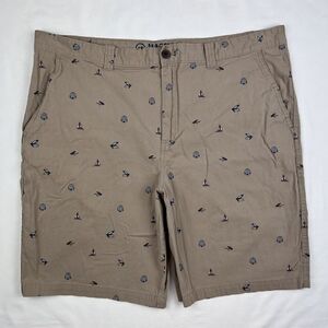 Magellan Outdoors 40W Khaki Fishing Boat Nautical Print Chino Shorts